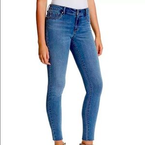 Jessica Simpson Ankle Skinny Razor Hem Denim Jeans